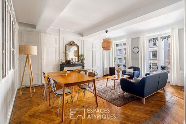 Ancien rénové au coeur du 7ème