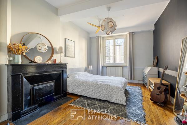 Ancien rénové au coeur du 7ème