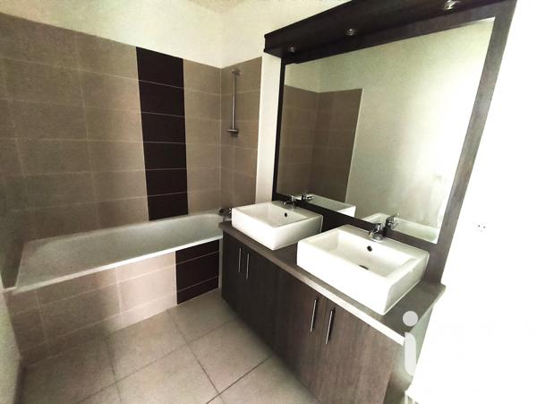 Appartement à vendre 3 pièces 66 m² Le Taillan-Médoc