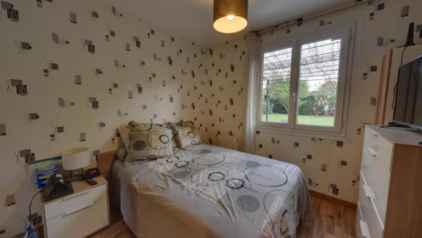 Maison Roissy En Brie 5 pièce(s) 105 m2