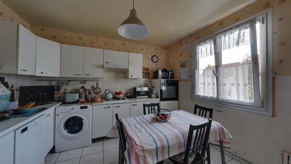 Maison Roissy En Brie 5 pièce(s) 105 m2