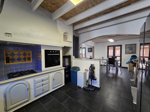 Rare dans ce secteur - Superbe Villa Familiale avec Piscine et Vue Océan – Terre Sainte, Saint-Pierre
