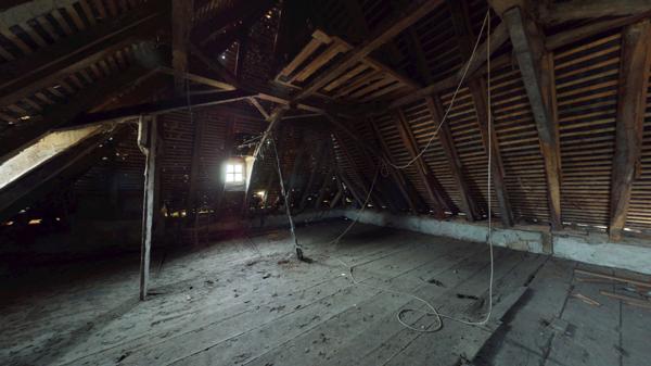 Bâtisse de 1844 à rénover ? Gros potentiel au coeur d'un village calme, entre Mauléon et Saint-Jean-Pied-de-Port