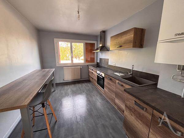 Appartement T3 avec balcon et garage