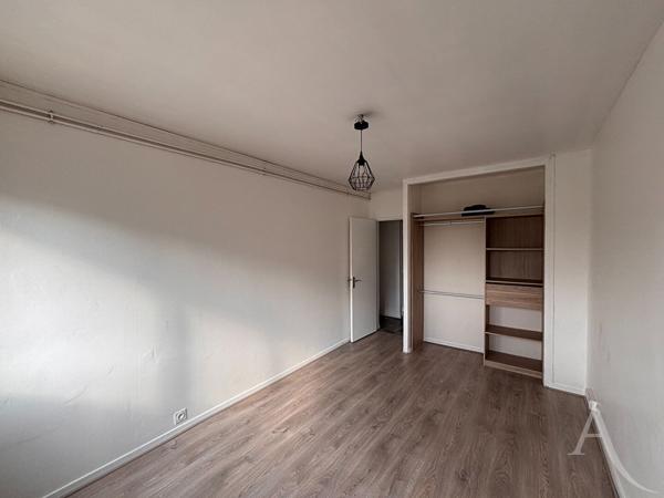 Appartement T3 avec balcon et garage