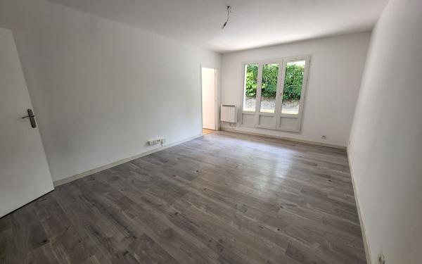Appartement à vendre    2 pièces • 45,61 m2 Gagny