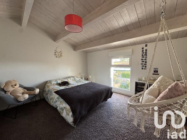 Maison à vendre 5 pièces 175 m² Sainte-Soulle