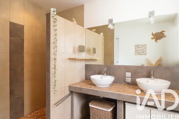 Maison à vendre 5 pièces 175 m² Sainte-Soulle