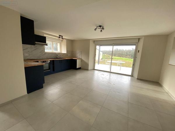 Maison à louer à Moulay en Mayenne (53100), ref : 53047/105