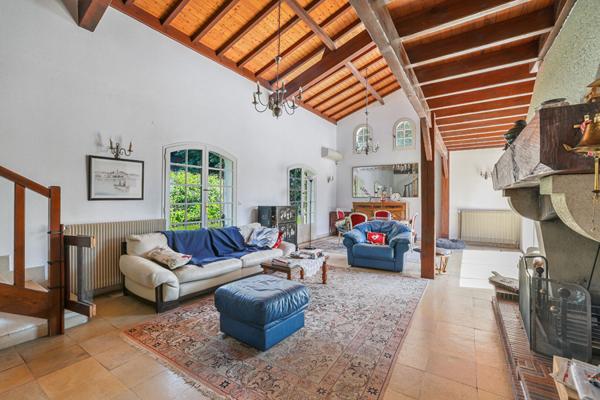 Maison Artigues Pres Bordeaux