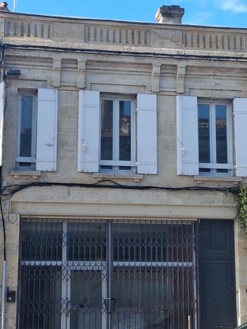 Appartement 6 pièce(s) 260 m²