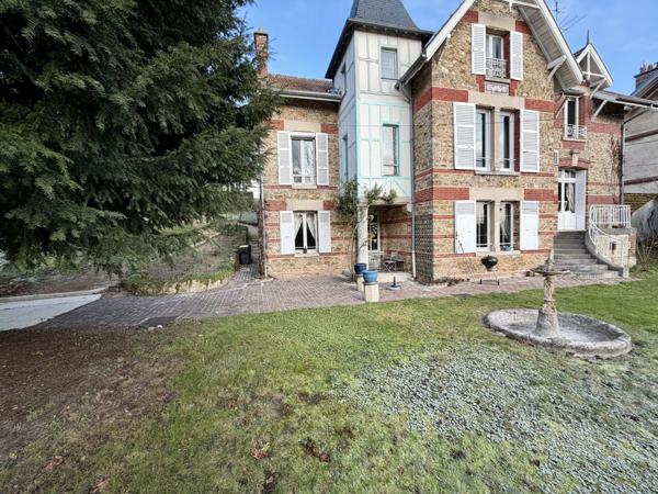Vente Maison 9 pièces 253 m2 à Coulommiers