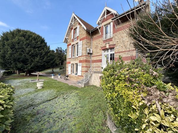 Vente Maison 9 pièces 253 m2 à Coulommiers