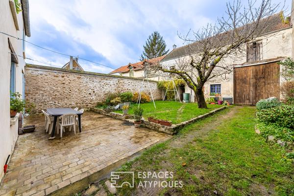 La maison de ville et sa grange à rénover