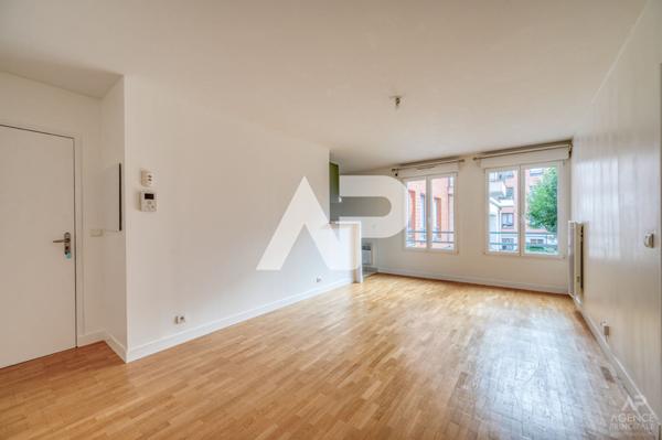 Appartement Rueil Malmaison 2 pièce(s) 45 m2 310 000 € **  - Référence  19514