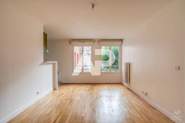 Appartement Rueil Malmaison 2 pièce(s) 45 m2 310 000 € **  - Référence  19514