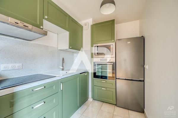 Appartement Rueil Malmaison 2 pièce(s) 45 m2 310 000 € **  - Référence  19514