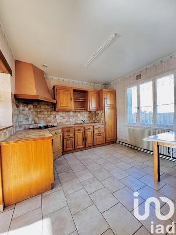 Maison 6 pièces de 120 m² à Fleury-les-Aubrais (45400)