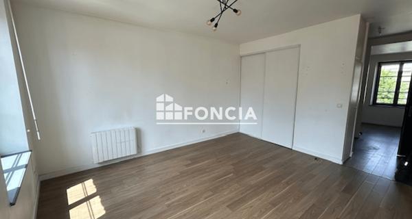 Location Appartement 3 pièces 74 m² - Saint-étienne 42000
