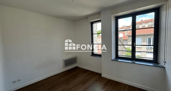 Location Appartement 3 pièces 74 m² - Saint-étienne 42000