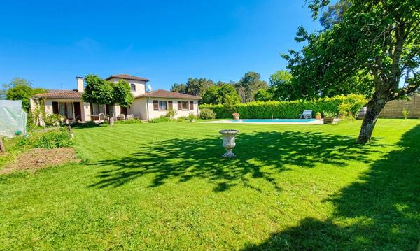 Maison Le Taillan Medoc 154 m2 sur 1000m² de jardin et piscine