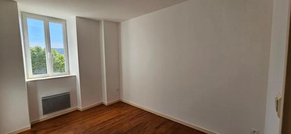 Appartement à louer à Privas (07000)