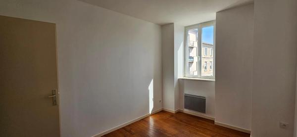 Appartement à louer à Privas (07000)