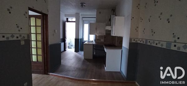 Location appartement 3 pièces 48,12 m² Saint-Étienne