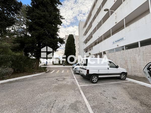 Location Appartement 3 pièces 61.93 m² - 2228 BOULEVARD DU FRONT DE MER Hyeres 83400