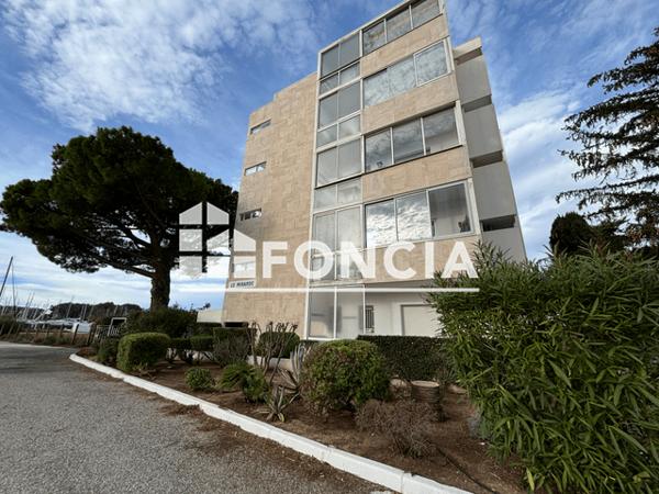 Location Appartement 3 pièces 61.93 m² - 2228 BOULEVARD DU FRONT DE MER Hyeres 83400