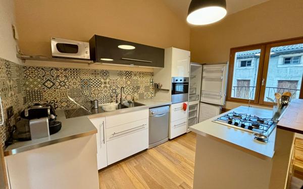 Maison à vendre    4 pièces •  Joyeuse