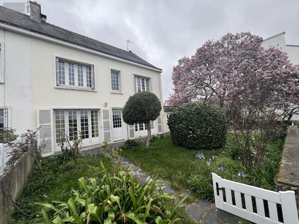 Maison à vendre à Hennebont dans le Morbihan (56700), ref : 56081-2561