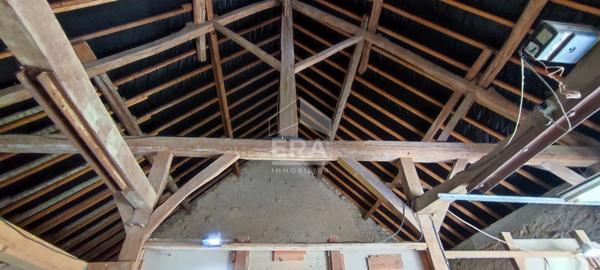 Maison Tavaux 6 pièce(s) 167 m2 + dépendances + garages....