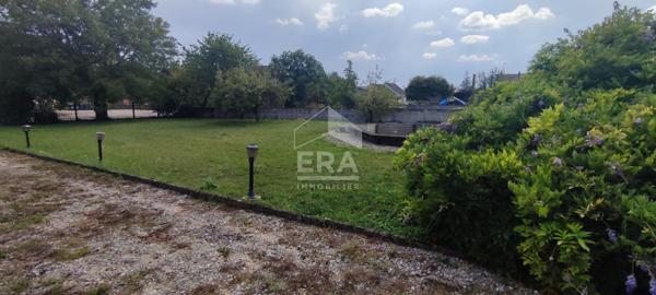 Maison Tavaux 6 pièce(s) 167 m2 + dépendances + garages....