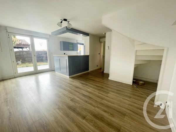 Appartement T3 à vendre  4 pièces - 66,84 m 2   COLOMIERS  - 31