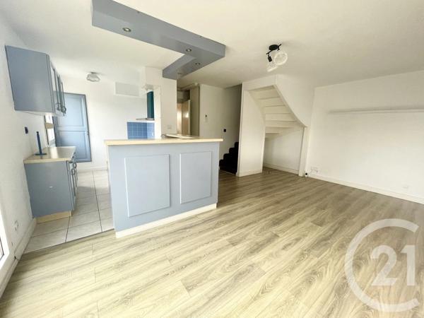 Appartement T3 à vendre  4 pièces - 66,84 m 2   COLOMIERS  - 31
