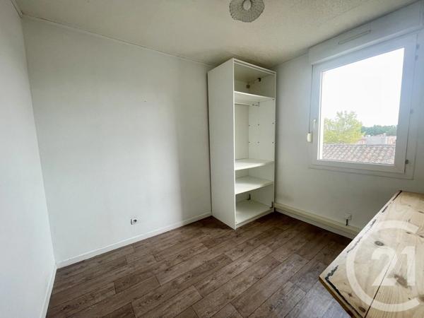 Appartement T3 à vendre  4 pièces - 66,84 m 2   COLOMIERS  - 31