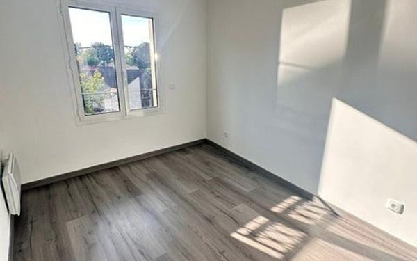 Appartement à louer    2 pièces • 40,05 m2 Noisy-le-Grand