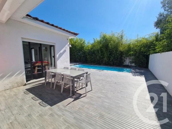 Maison à vendre  5 pièces - 191 m 2   AUBORD  - 30
