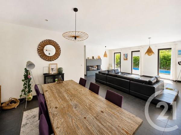 Maison à vendre  5 pièces - 191 m 2   AUBORD  - 30