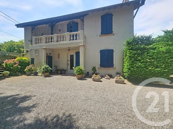 Maison à vendre  5 pièces - 114,61 m 2   SALIES DU SALAT  - 31