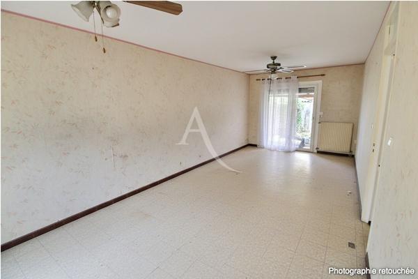 À VENDRE VILLA 2 FACES DE TYPE F4 DE 85 M² AVEC GARAGE ET JARDIN
