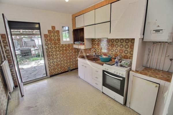 À VENDRE VILLA 2 FACES DE TYPE F4 DE 85 M² AVEC GARAGE ET JARDIN