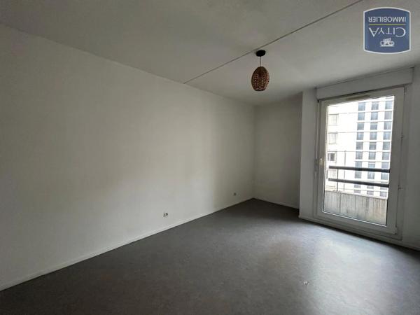 Appartement à louer 1 pièce 20.53m² Chambéry (73000)