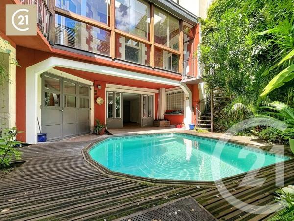 Appartement T5 à vendre  5 pièces - 156 m 2   BEZIERS  - 34