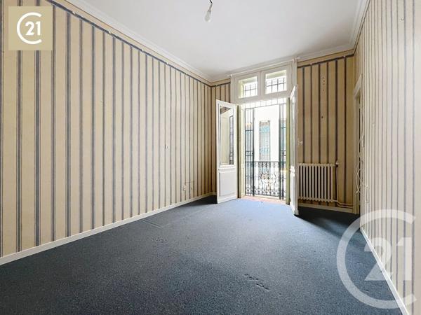 Appartement T5 à vendre  5 pièces - 156 m 2   BEZIERS  - 34