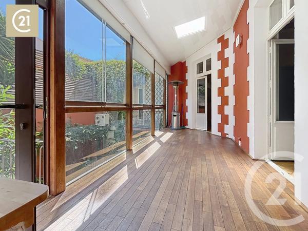 Appartement T5 à vendre  5 pièces - 156 m 2   BEZIERS  - 34