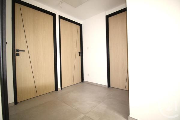 Maison à vendre  4 pièces - 109,30 m 2   CASTRIES  - 34