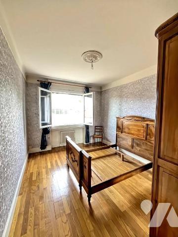 APPARTEMENT AVEC TERRASSE