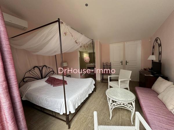 Maison à vendre 9 pièces de 530 m²